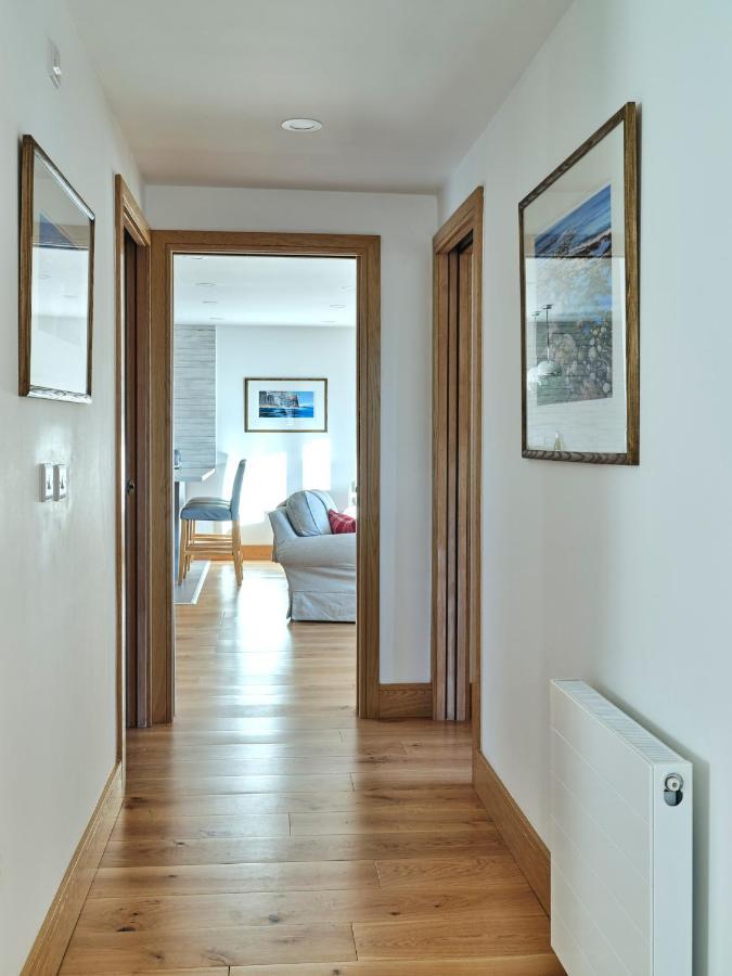White Watch Apartment Lochaline Luaran gambar